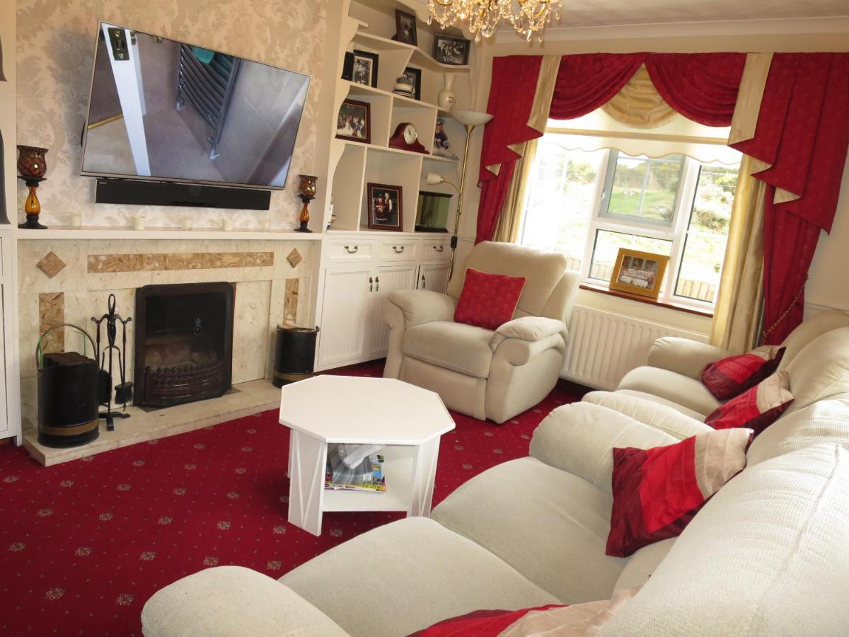 Avalon House Glenties